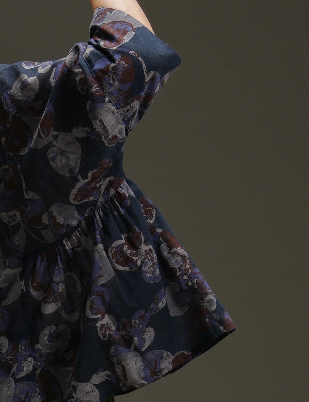 ローン浜昼顔プリントプルオーバー雛桜（ひなざくら）