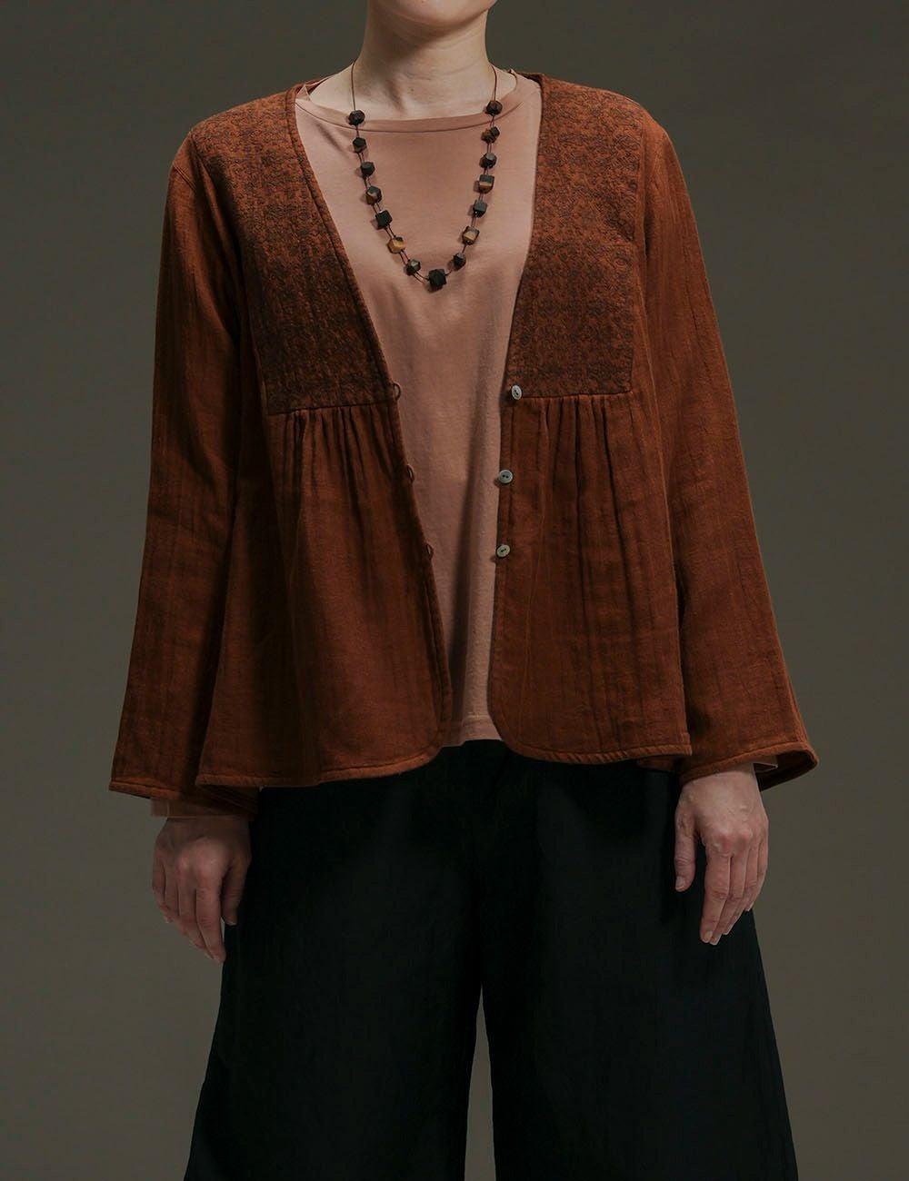 海のこぎん柄刺繍ブラウス長実雛芥子（ながみひなげし）