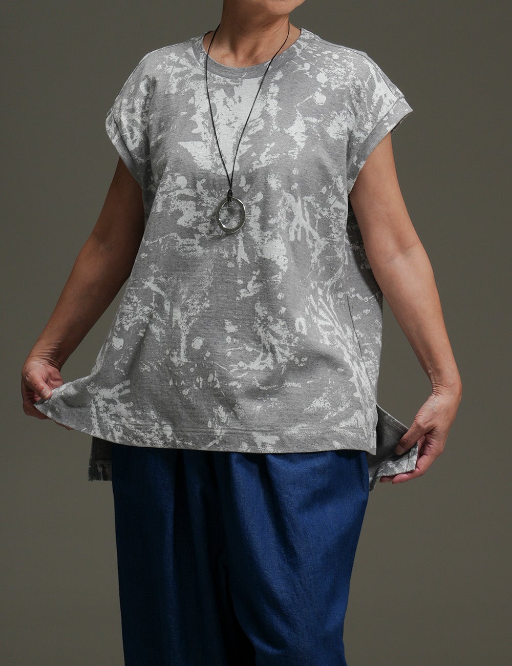 循環糸天竺里山プリントプルオーバー小米萩（こごめはぎ）