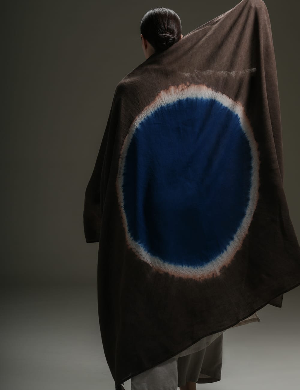 泥藍染たまき絞り | 石見銀山 群言堂オンラインストア