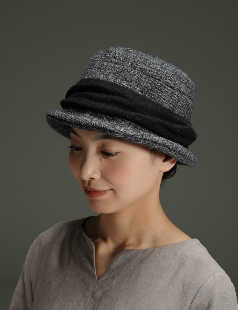 【石見銀山 群言堂 登美 】帽子 ウール麻切り替えハット | 石見銀山 群言堂オンラインストア